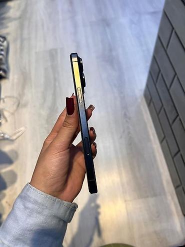 iphone xd: IPhone 16 Pro Max, Black Titanium — 4