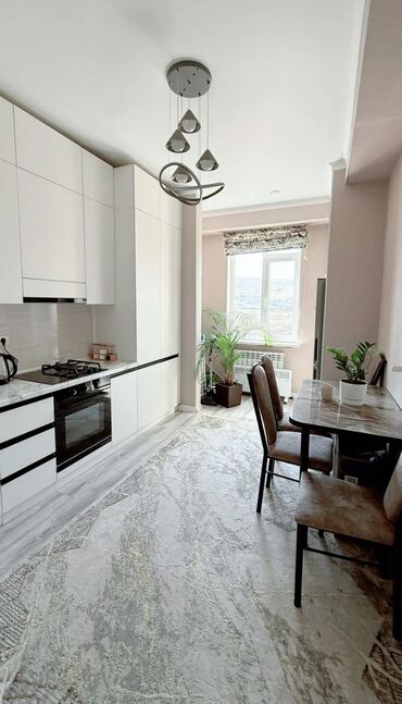 бишкек однокомнатная квартира продажа на сегодня: 1 бөлмө, 42 кв. м, Элитка, 4 кабат, Евроремонт