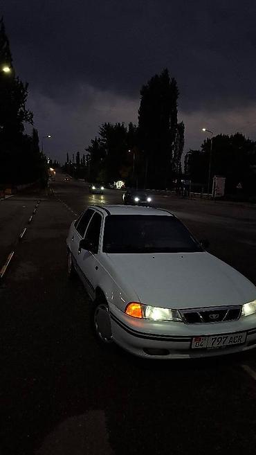 розовый матиз: Daewoo Nexia: 2004 г., Механика, Бензин, Седан — 2
