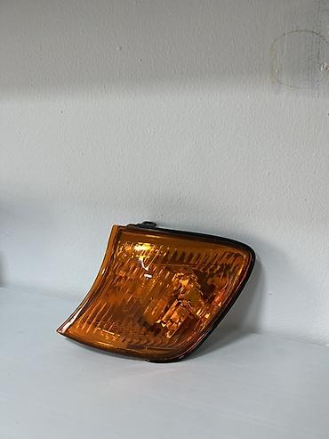 toyota touch 2: Комплект поворотников Toyota 2001 г., Новый, Аналог — 1