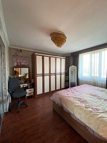 Долгосрочная аренда домов: 220 м², 7 комнат — 11