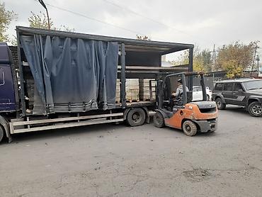 Услуги портера: Заказать Мерседес Гигант, Перевозка мебели, C грузчиком — 2