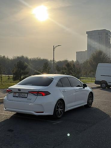 fit rs: Toyota Corolla: 2022 г., 1.8 л, Автомат, Бензин, Седан — 5