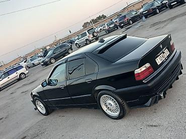 BMW: BMW 3 series: 1.8 l | 1992 il Sedan — 6