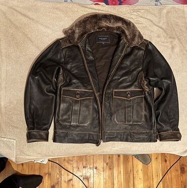 Kurtkalar: Tebiyi yunwaq heqiqi deri kurtka L razmer menim boyum 183/ceki 84 190 — 7