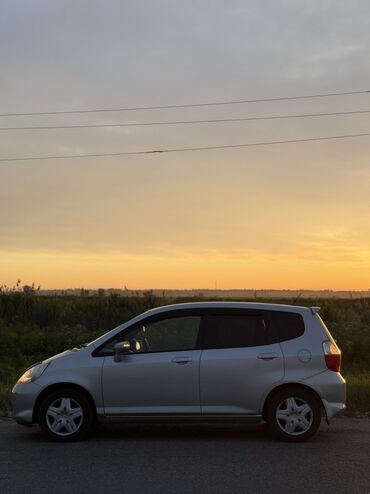 хонда фит: Honda Fit: 2005 г., 1.3 л, Автомат, Бензин, Хэтчбэк