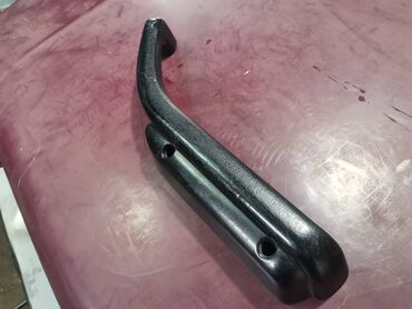 Auto delovi: Ručke desnih vrata Lada 21213,21214 Niva . Plasticna. originalna — 5