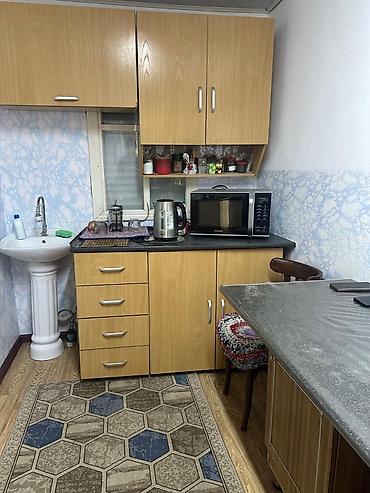 Үйлөр: 2 бөлмө, 28 м², 3 соток, Киркомстром Электр энергиясы, Муздак суу, Септик — 10