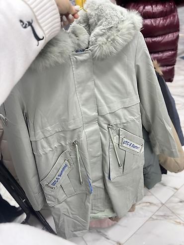 Пуховики и зимние куртки: Пуховик, По колено, Стеганый, Все размеры — 7