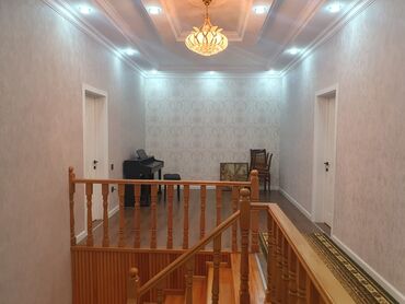 Həyət evləri və villaların satışı: Bakıxanov qəs. 6 otaqlı, 200 kv. m, Yeni təmirli — 9