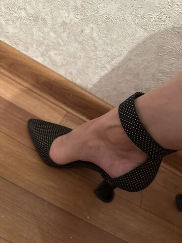 обувь жен: Туфли 35, цвет - Черный