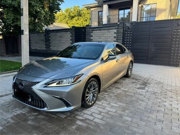 сиденья некся: Lexus ES: 2019 г., 2.5 л, Автомат, Бензин, Седан