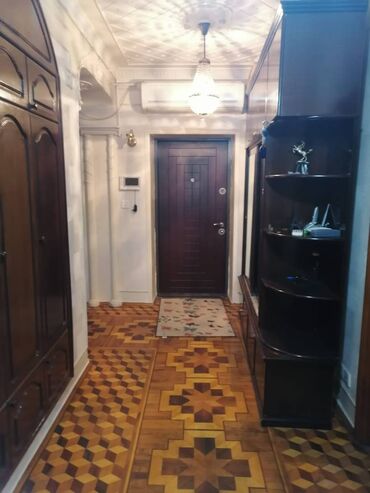 Köhnə tikili: Bakı, 4 otaqlı, Köhnə tikili, m. Xətai, 130 kv. m -da lalafo.az — 7 Köhnə tikili: Bakı, 4 otaqlı, Köhnə tikili, m. Xətai, 130 kv. m — 7