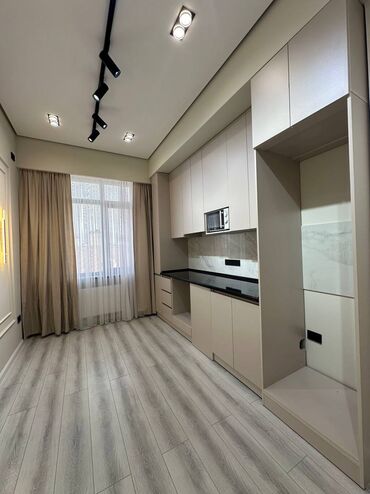 Продажа квартир: 3 комнаты, 77 м², Элитка, 11 этаж, Дизайнерский ремонт