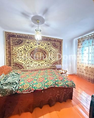 Продажа коттеджей и домов: 🔥СРОЧНО! 🏠Продаётся дом в с. Сокулук 🟡Комнаты: 4 🟡Участок: 6 соток — 14