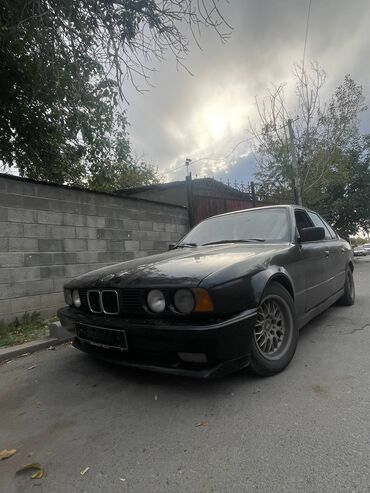 BMW: BMW 5 series: 1989 г., 2.5 л, Механика, Бензин, Седан