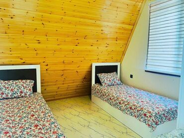 Günlük kirayə evlər: 176 kv. m, 5 otaqlı, Kanalizasiya, Artezian quyusu, Kombi — 12