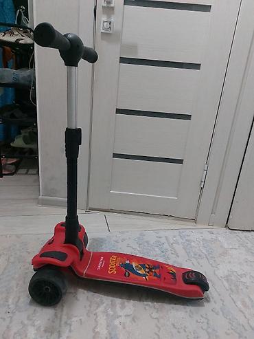 scoot: Детский самокат, Трёхколёсный, Б/у — 1