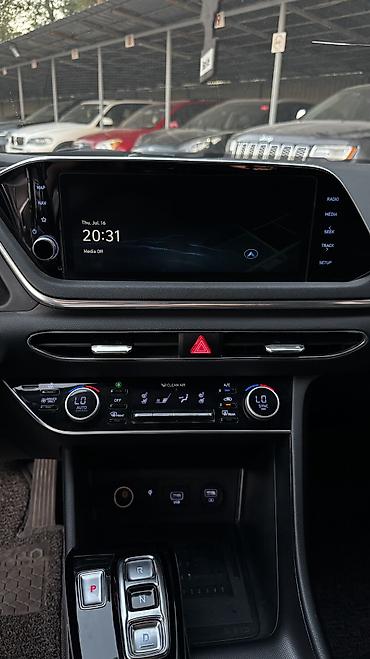 Hyundai: Hyundai Sonata: 2019 г., 2 л, Автомат, Гибрид, Седан — 10