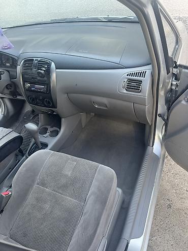 Mazda: Mazda PREMACY: 2002 г., 2 л, Автомат, Бензин, Универсал — 10