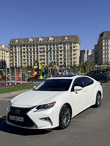 140 280: Lexus ES: 2016 г., 2.5 л, Вариатор, Гибрид, Седан — 1
