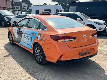 Hyundai: Hyundai Sonata: 2019 г., 2 л, Автомат, Газ, Седан — 6