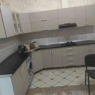 Sifarişlə mətbəx mebeli: Sifarişlə mətbəx dəsti, Özü çəkən petlələr, Mat laminat, Kredit yoxdur, Rayonlara çatdırılma, Pulsuz çatdırılma — 5