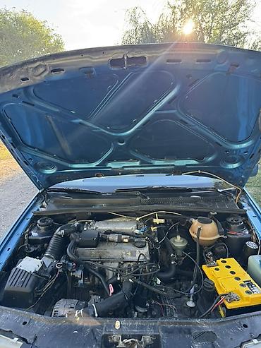 авто до 6000 долларов: Volkswagen Vento: 1993 г., 2 л, Механика, Бензин, Седан — 10