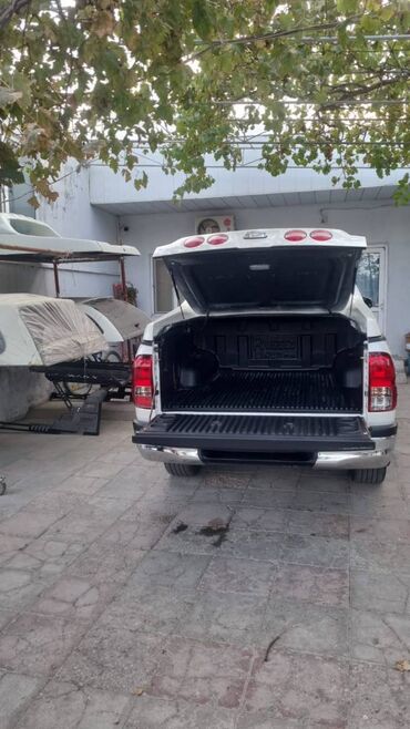 Digər baqaj aksesuarları: Mitsubishi L 200 üçün baqajlar satılır . Baqajların hər biri yenidir — 12