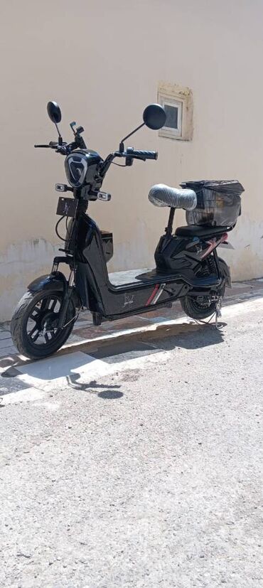 скутер купить бу: - Model, 100 sm3, 2024 il, 1000 km