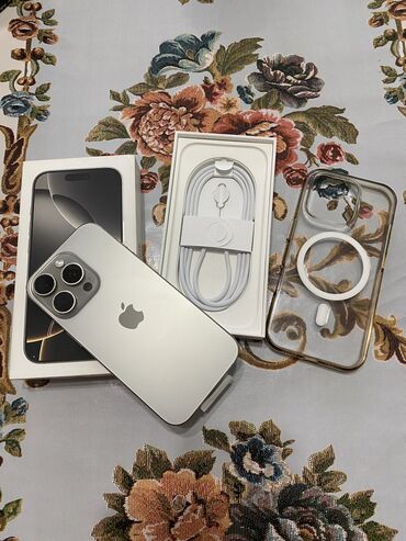 прес для сока: IPhone 16 Pro, 256 ГБ, Natural Titanium, Коробка, 100 %