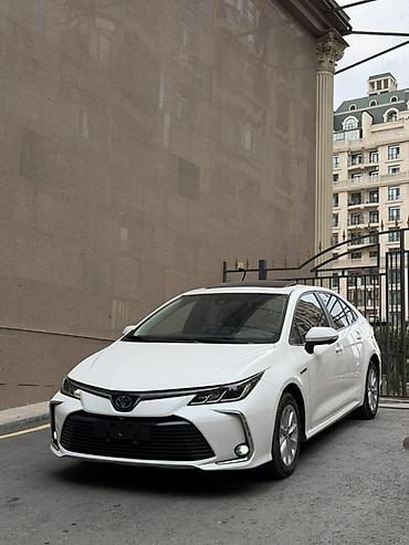 Продажа авто: Toyota Corolla: 2021 г., 1.8 л, Автомат, Гибрид, Седан — 3