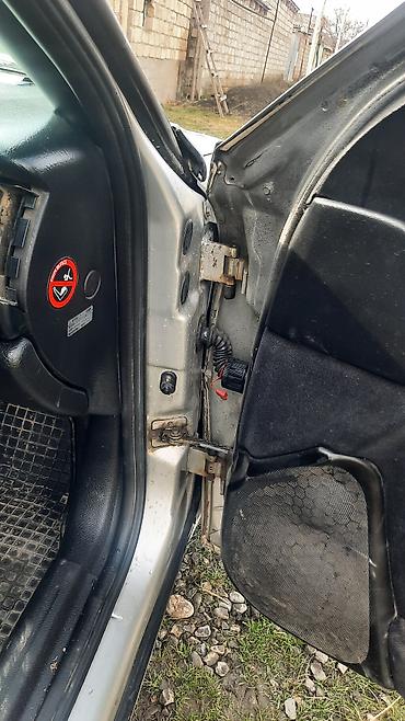 Opel: Opel Vectra: 2 l | 1998 il 243520 km Universal — 6