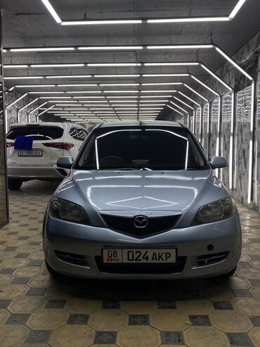 бузук машиналар: Представлен легковой автомобиль Mazda, модель Demio, выполненный в