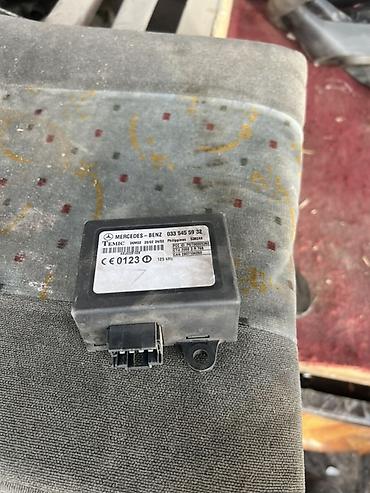 Другие детали кузова: Разбор на запчасти: грузопассажирский Mercedes-Benz Sprinter 313 2.2 — 16