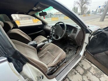 Toyota: Toyota Mark II: 1993 г., 2 л, Автомат, Бензин, Седан