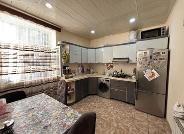 Uzunmüddətli kirayə mənzillər: Daily- 10 min from 28 May Metro 1-bedroom, modern apartment on 12th — 8