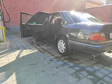 e klass: Mercedes-Benz W124: 1991 г., 2.3 л, Механика, Газ, Седан — 3