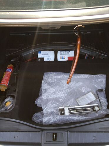 Mercedes-Benz: Mercedes-Benz E 220: 2.2 l | 2008 il Sedan — 16