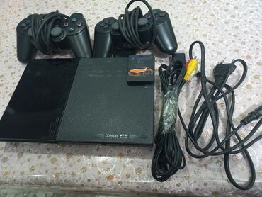 PS2 & PS1 (Sony PlayStation 2 & 1): Salam ps2 Satılır 2 eded pultu qosulması üçün şunurlar yaddaş kartı