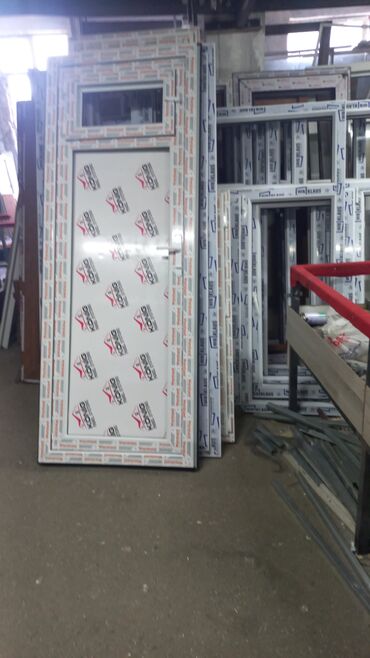 Plastik pəncərələr: Plasti̇k, alümi̇ni̇um və şüşə qapı pəncərə sifarişi.

şəbəkəli̇ — 17