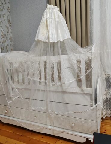 oglan ucun profil şəkilləri: Oğlan və qız üçün, Beşik