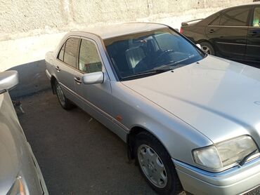 мерседесбенз 1117: Mercedes-Benz 220: 1995 г., 2.2 л, Автомат, Бензин, Седан