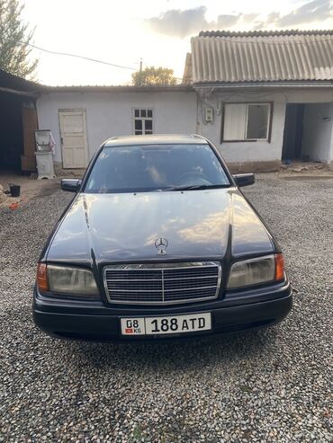 машина мерседес банан: Mercedes-Benz C-Class: 1995 г., 1.8 л, Механика, Бензин, Седан