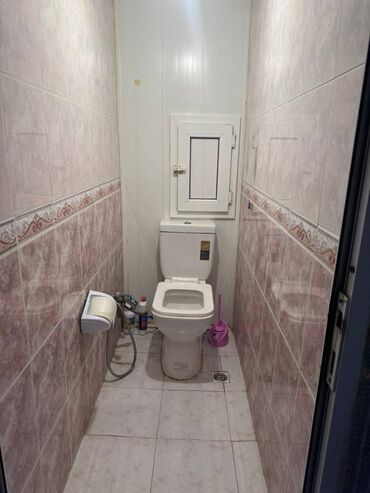 Uzunmüddətli kirayə mənzillər: Yasama rayonu,Yeni yasamal,Qismət şadlıq sarayı tərəfə qalxanda,9 — 3