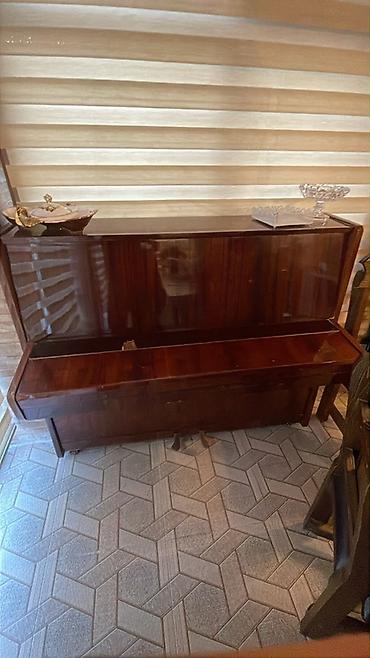 piano satilir: Cox idyal vəzoyyətdə pianino satılır 150 manat razılaşmaq olar — 1
