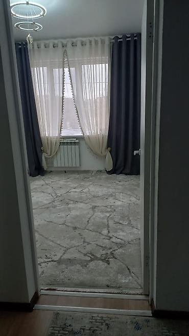 Продажа комнат: Просторная студия/гостиная с кухней, полностью укомплектованная — 9