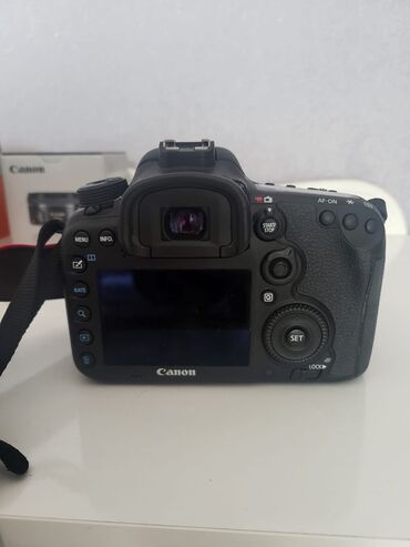 Fotokameralar: Canon 7D,Mark 2.Tezedir 1-2defe işlenib,heç bir problemi yoxdur — 5