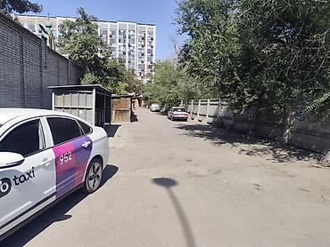 15: 50 м² в центре с долей в участке 15 соток (Жибек Жолу / Тоголок Молдо) — 2