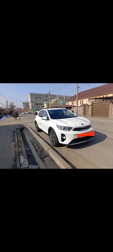 Kia: Kia Stonic: 2018 г., 1.4 л, Автомат, Бензин, Хэтчбэк